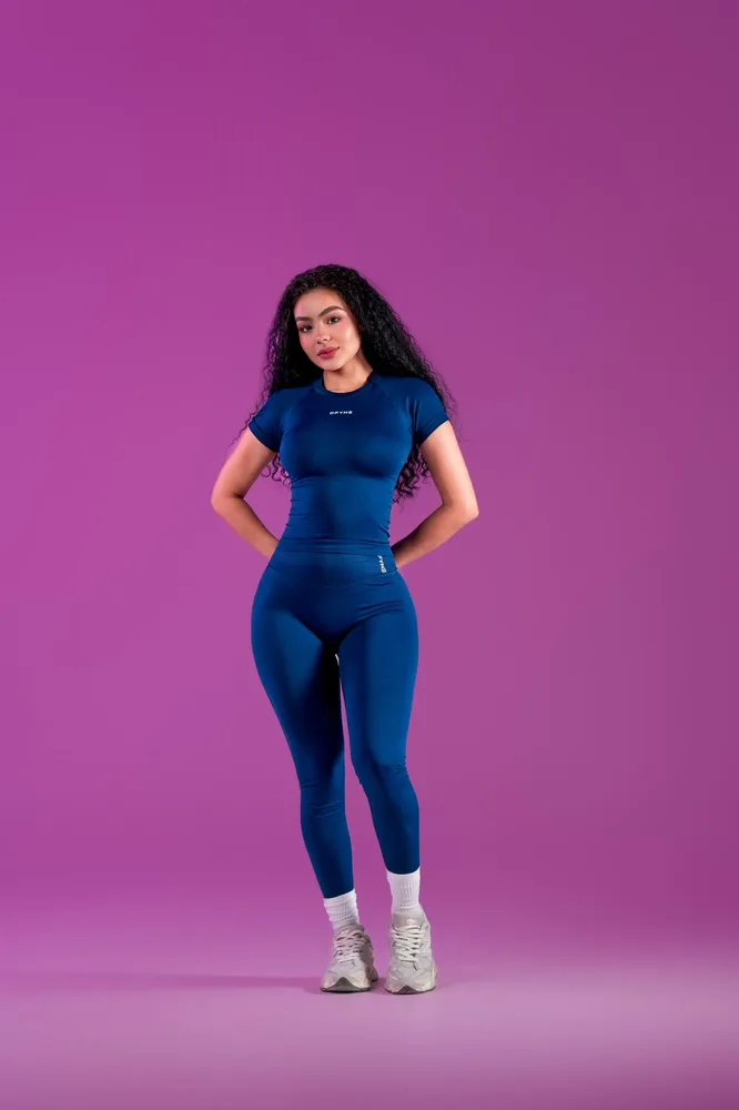 Set Regina en azul marino