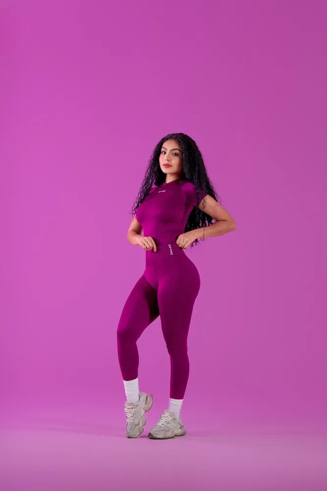 Set Regina en morado uva