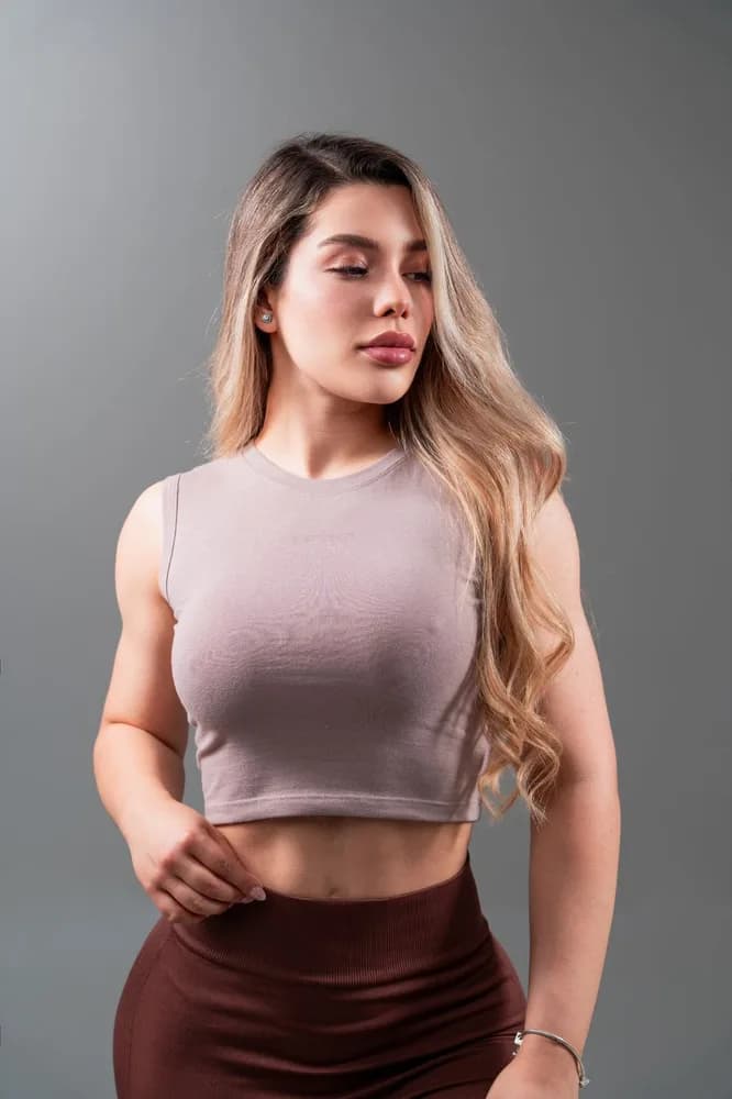 Top Iris en nude